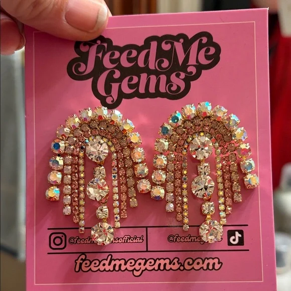 Pink and clear rhinestone earrings, BRAND NEW! - Picture 2 of 3